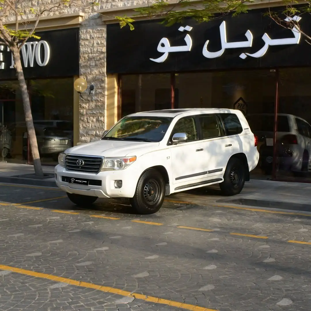 Toyota Land Cruiser VXR 2014
