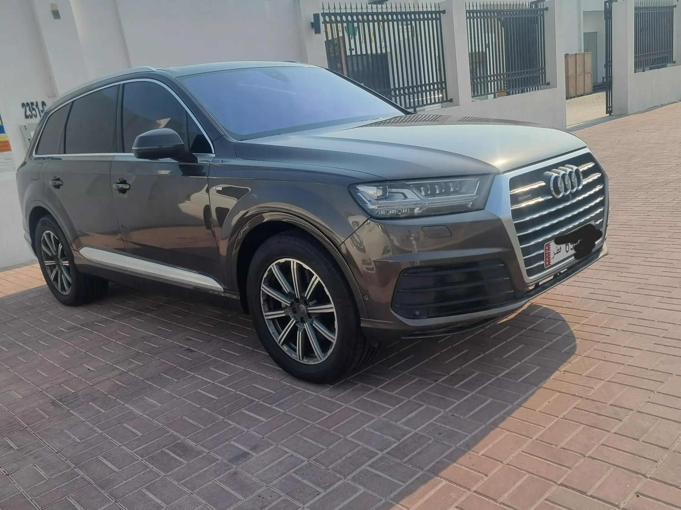 Audi Q7 اس لاين  2016