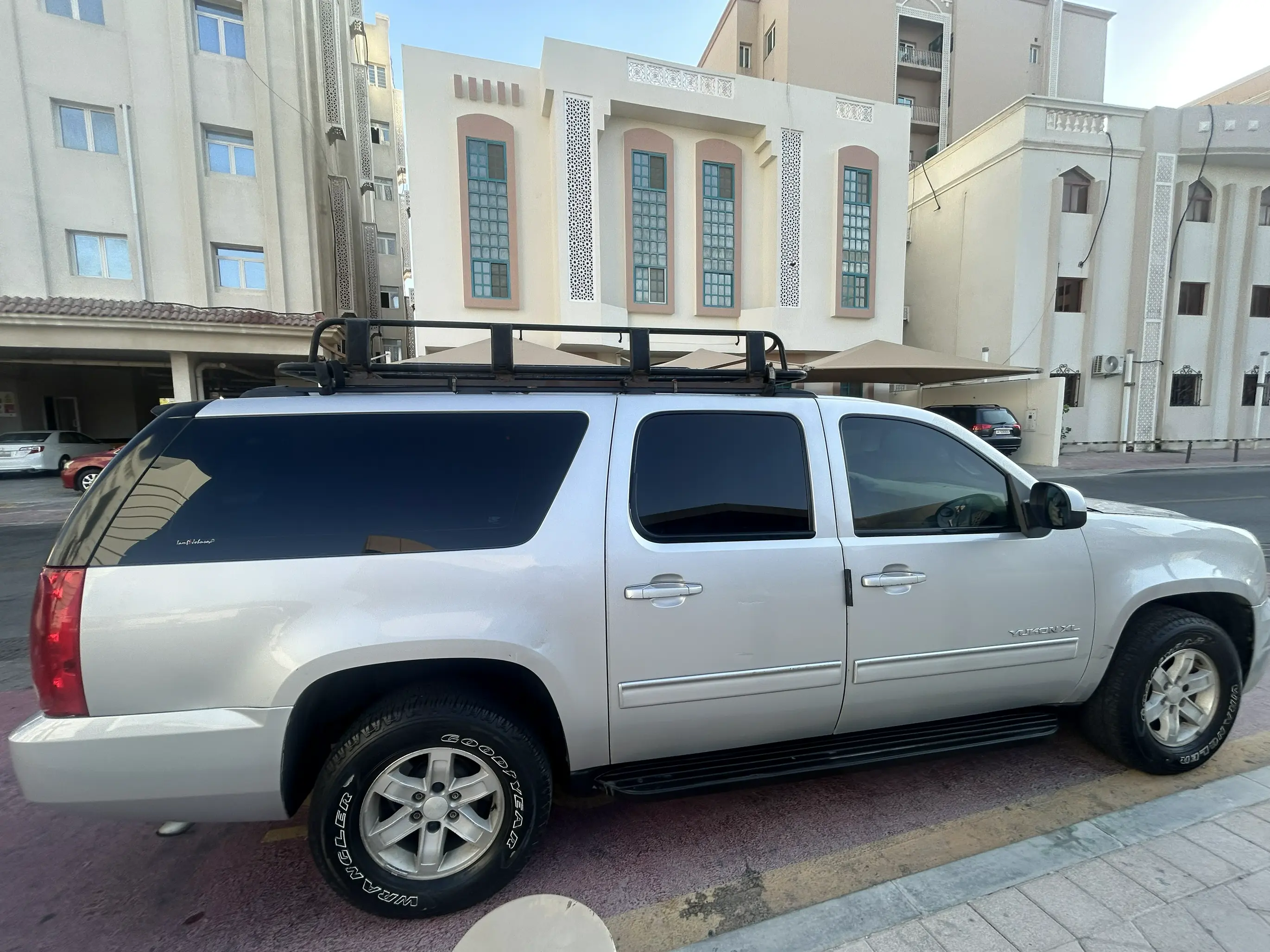 GMC Yukon XL 2010