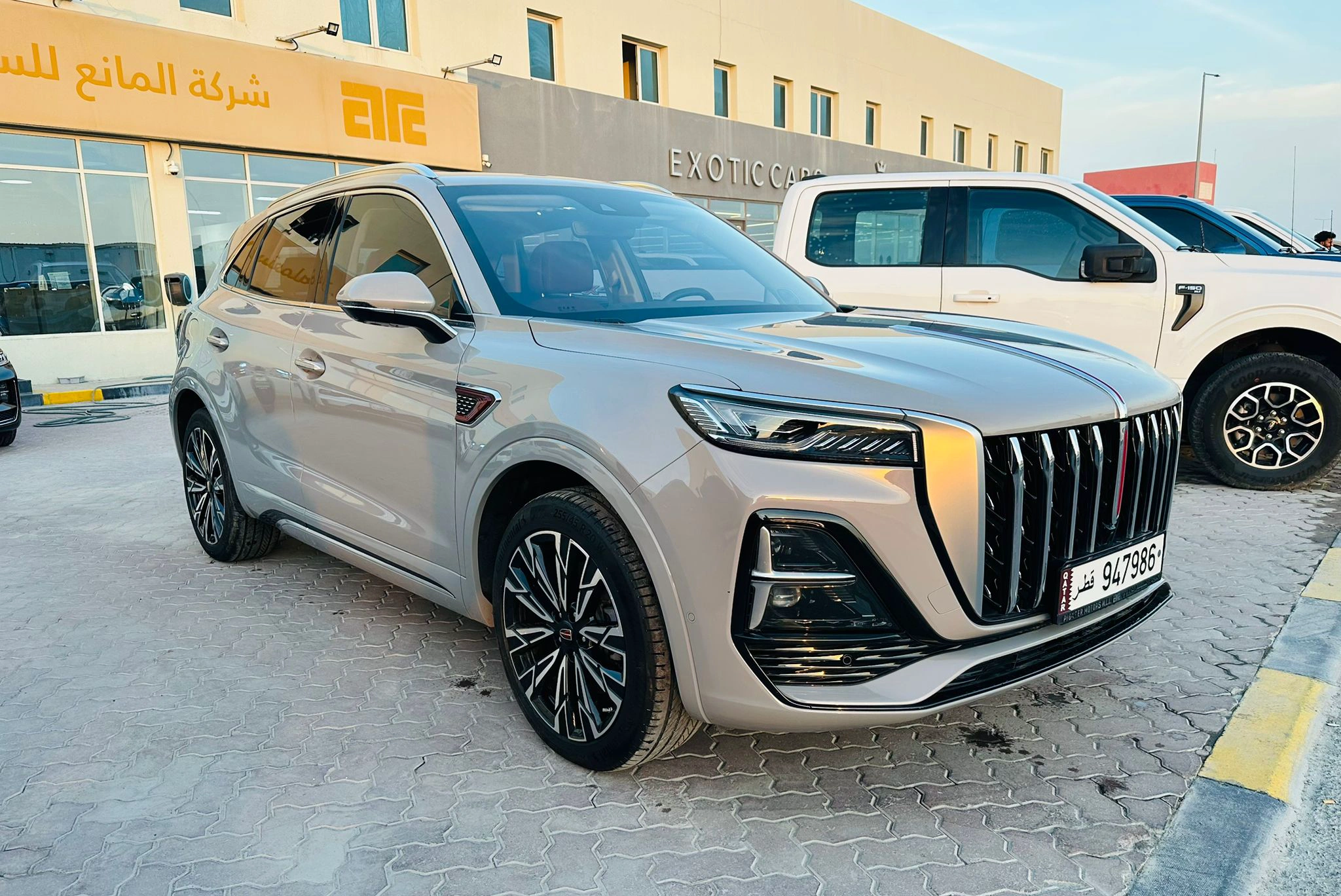 HONGQI HS5 2025