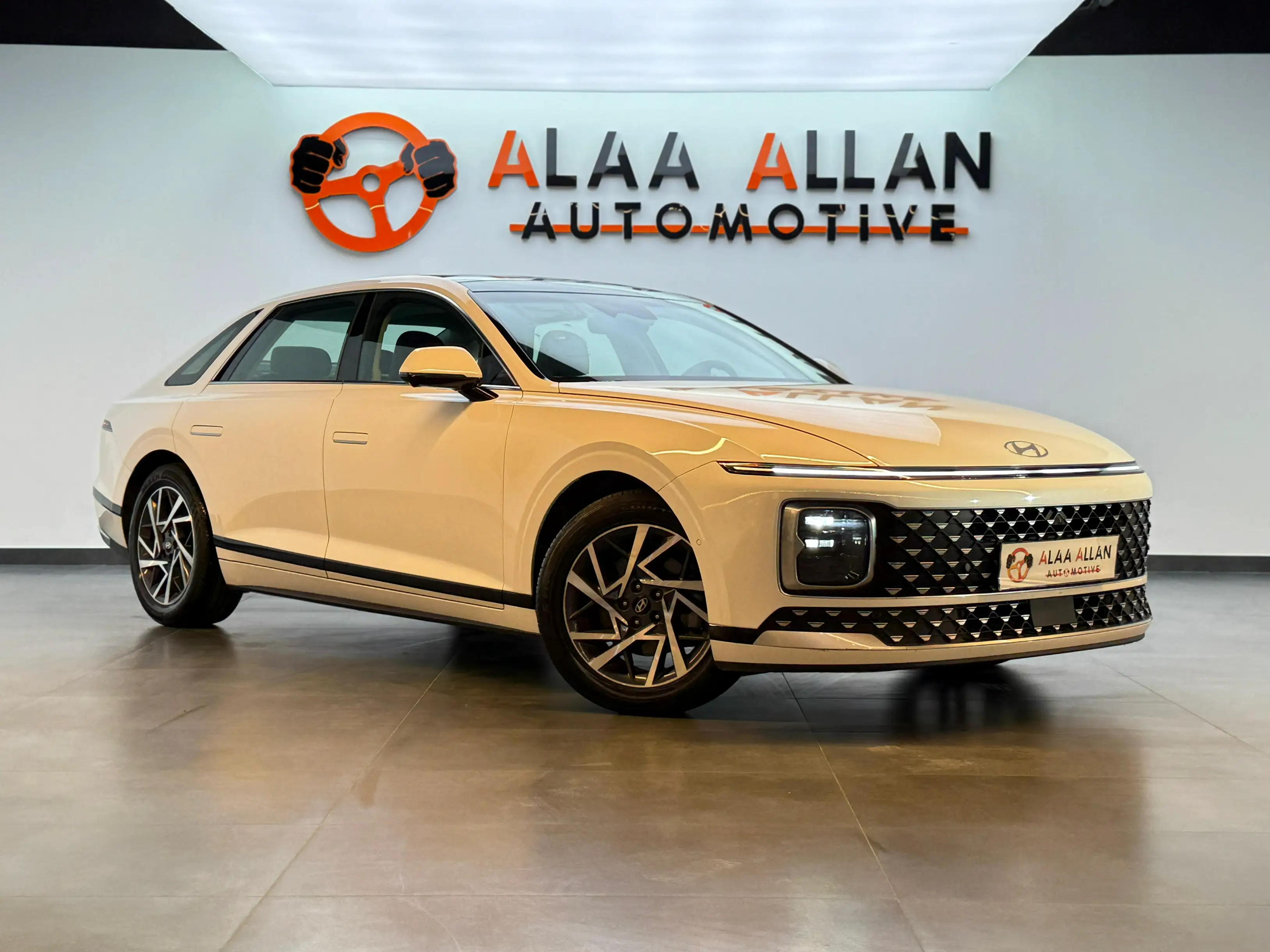 Hyundai Azera 2023