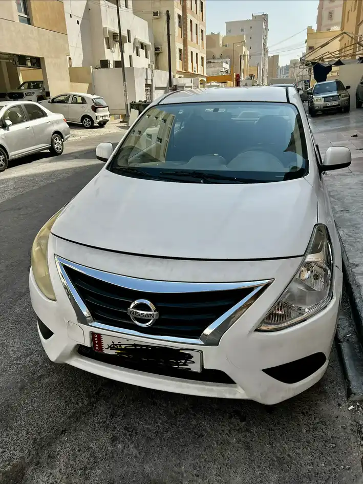 Nissan Sunny 2016