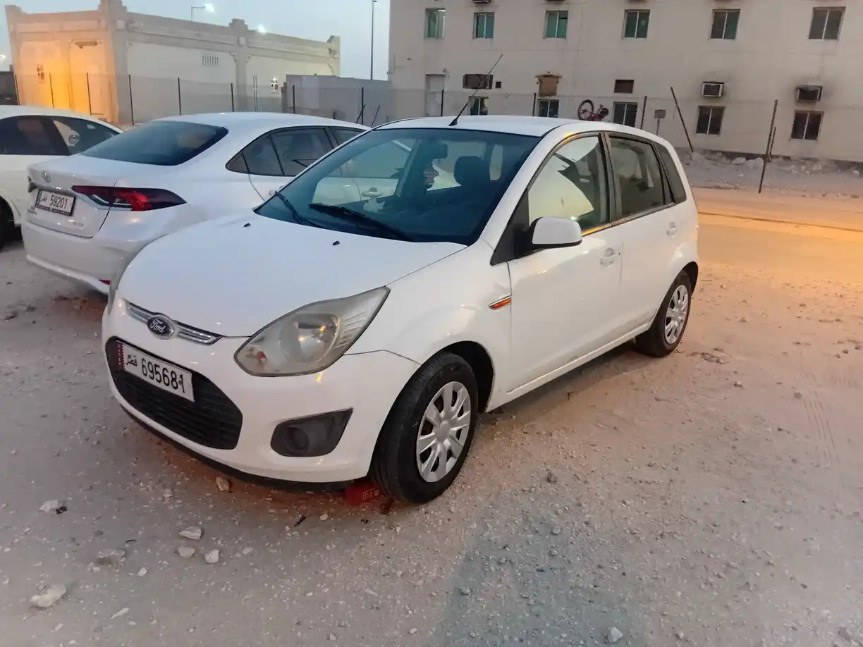 Ford FIGO Automatic 2014