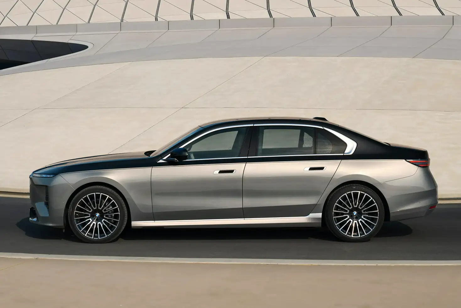 BMW 760Li 2026