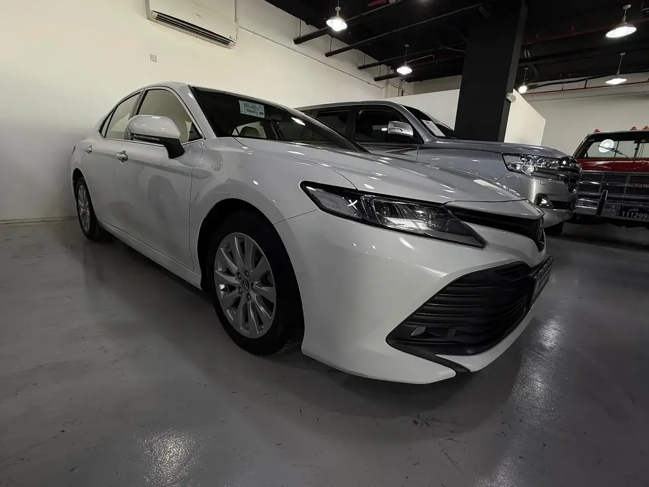 Toyota Camry 2019