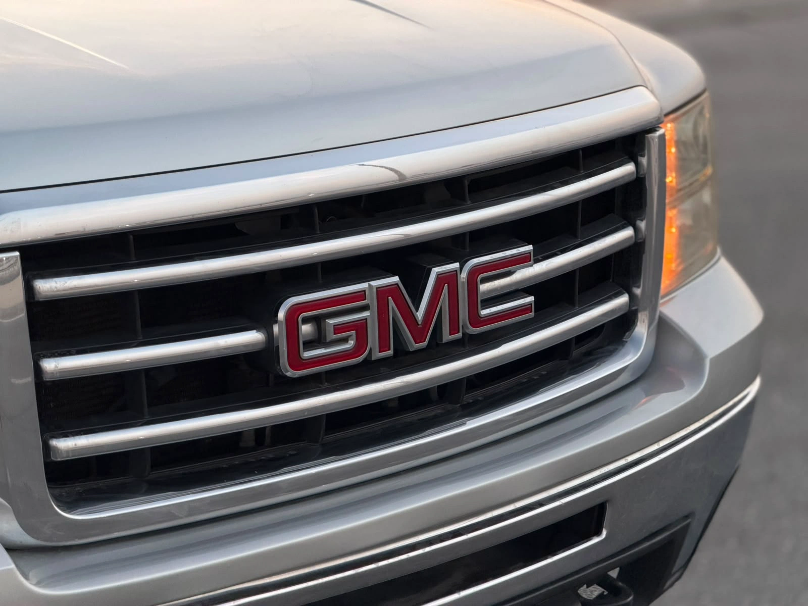GMC Sierra 2013