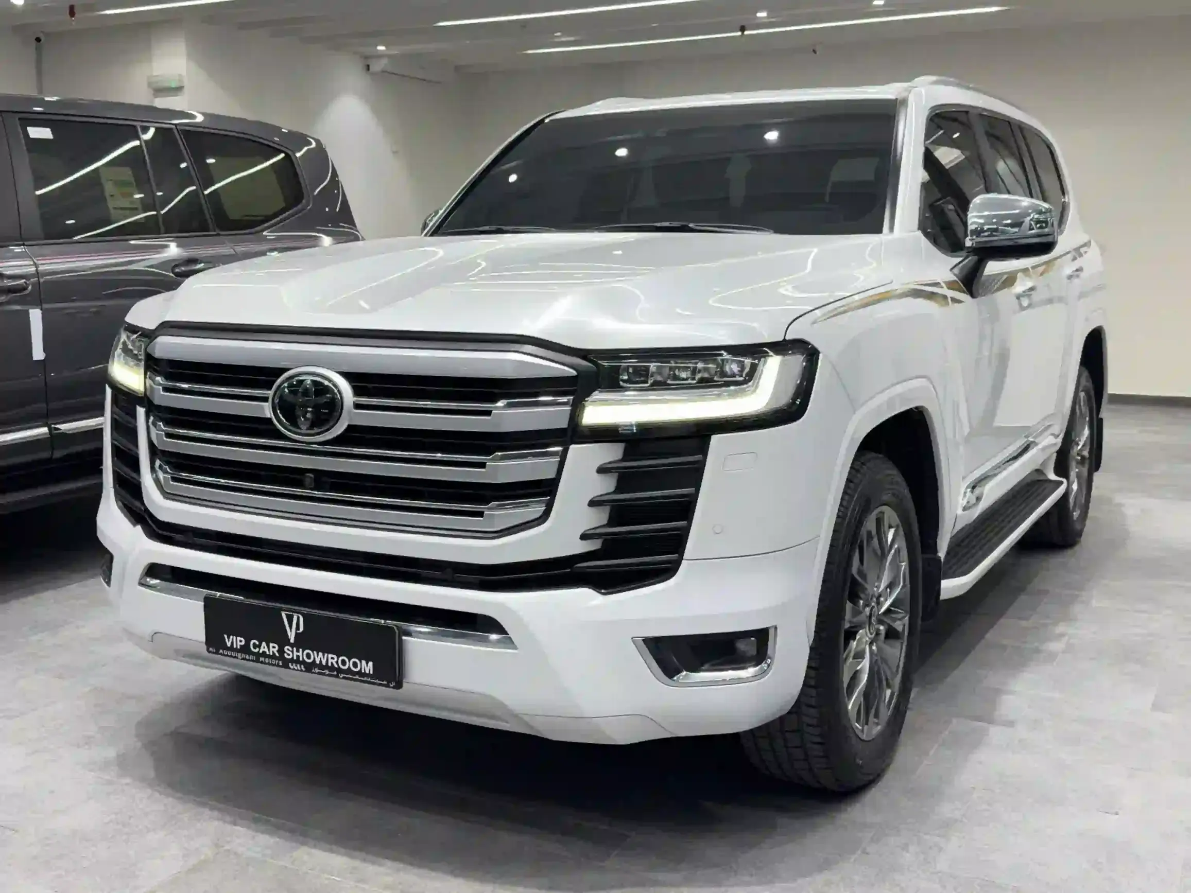 Toyota Land Cruiser VXR 2022