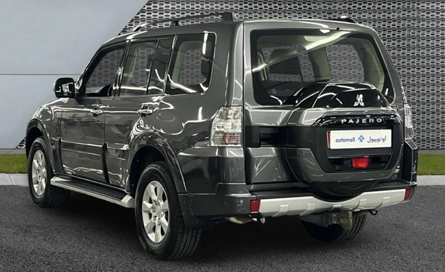 Mitsubishi Pajero 2022