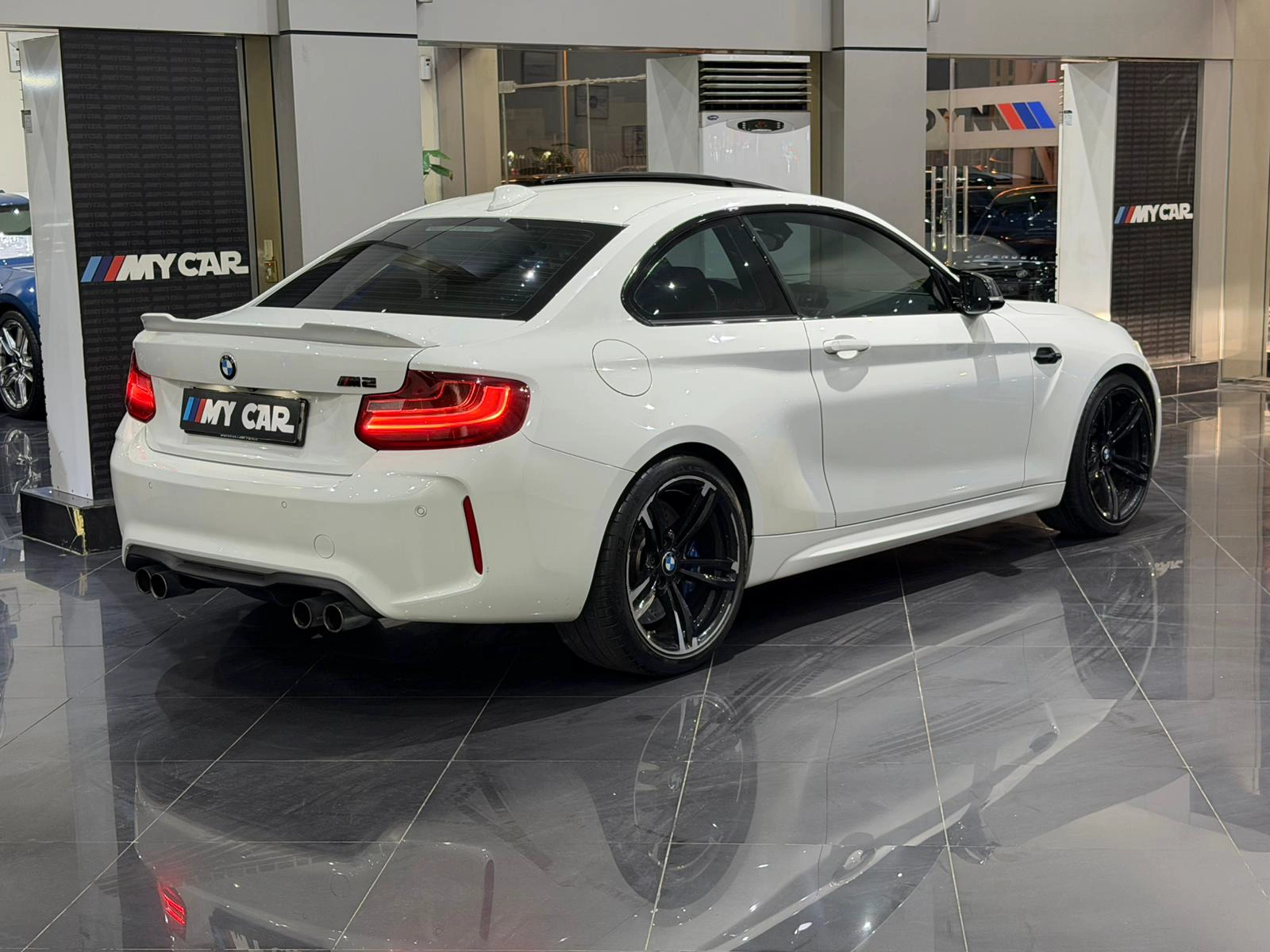 BMW M2 2017