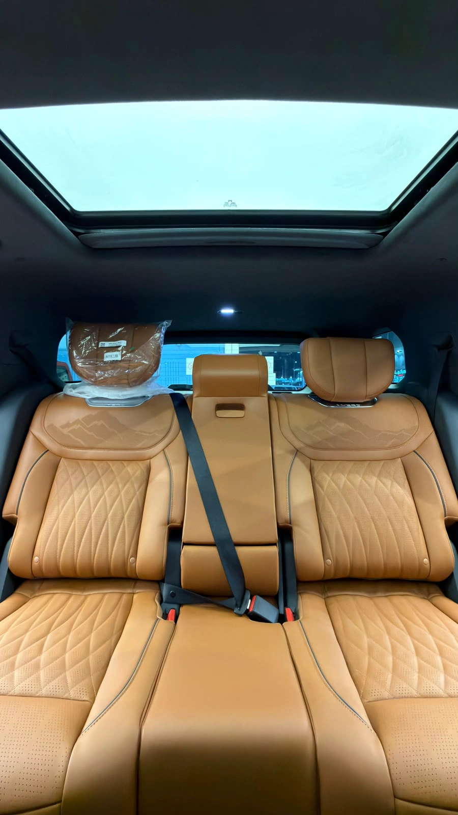 M HERO REV 2025 — photo 15 for sale in Qatar