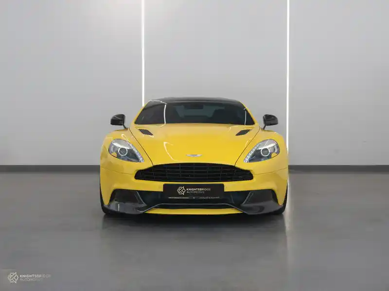Aston Martin VANQUISH 2018