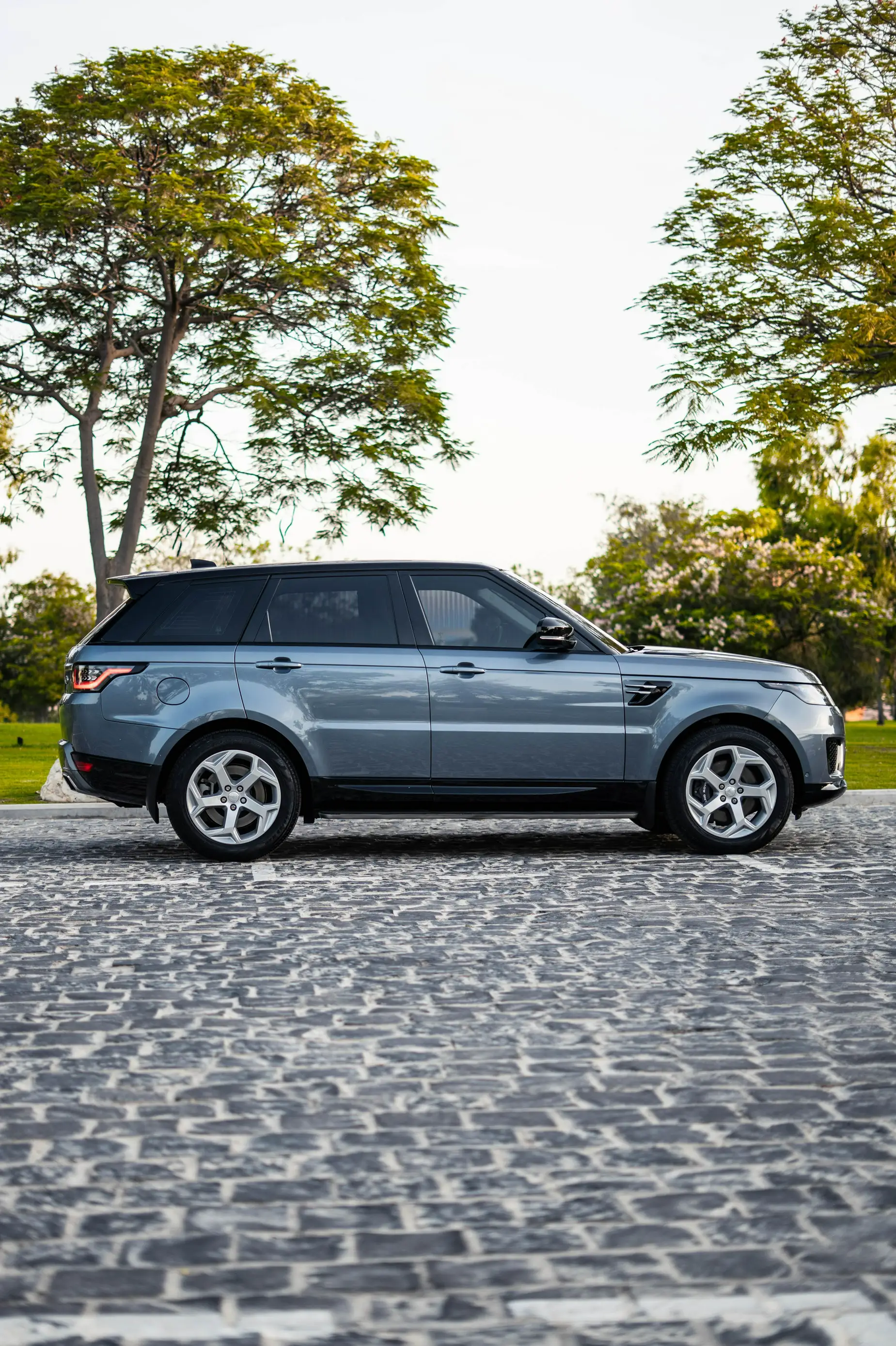 Landrover RANGE ROVER SPORT 2020