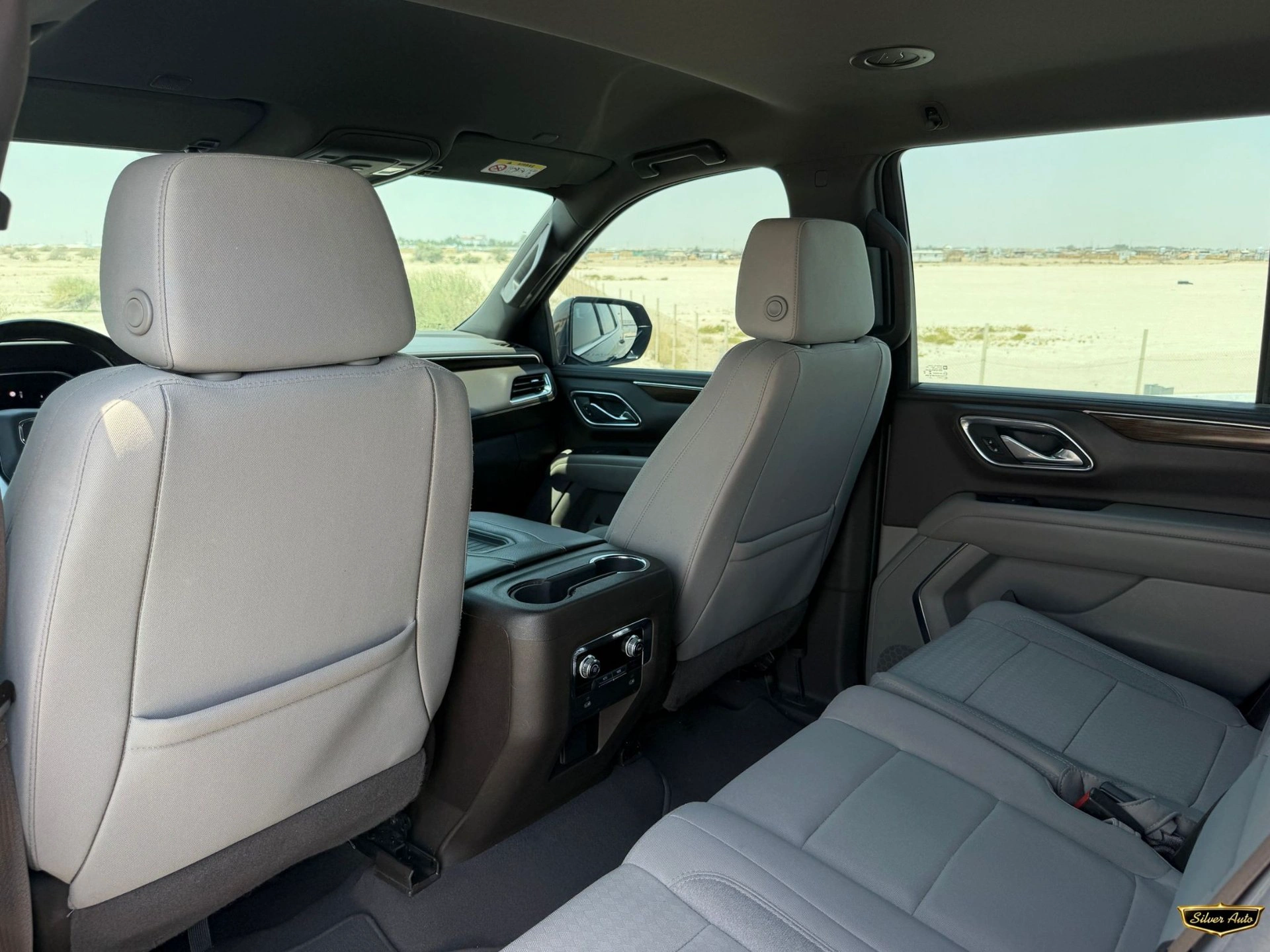 GMC Yukon SLE 2023 — photo 8 for sale in Qatar