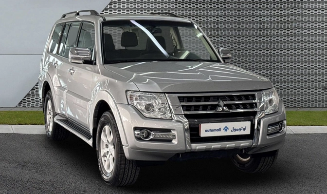 Mitsubishi Pajero 2022