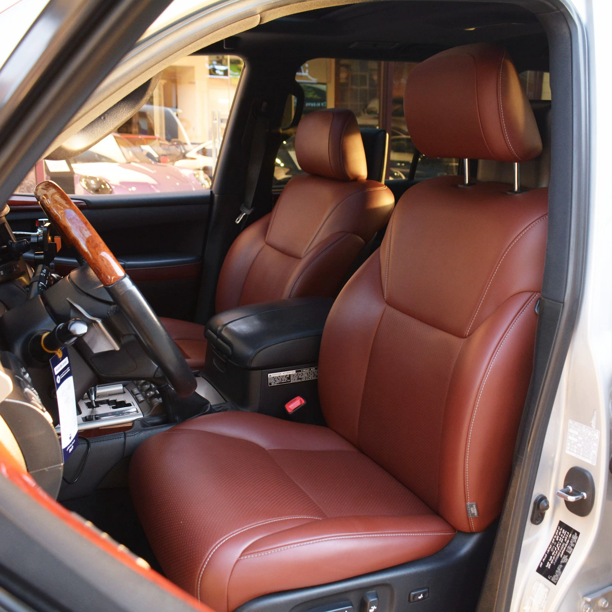 Lexus LX 570 2015 — photo 4 for sale in Qatar