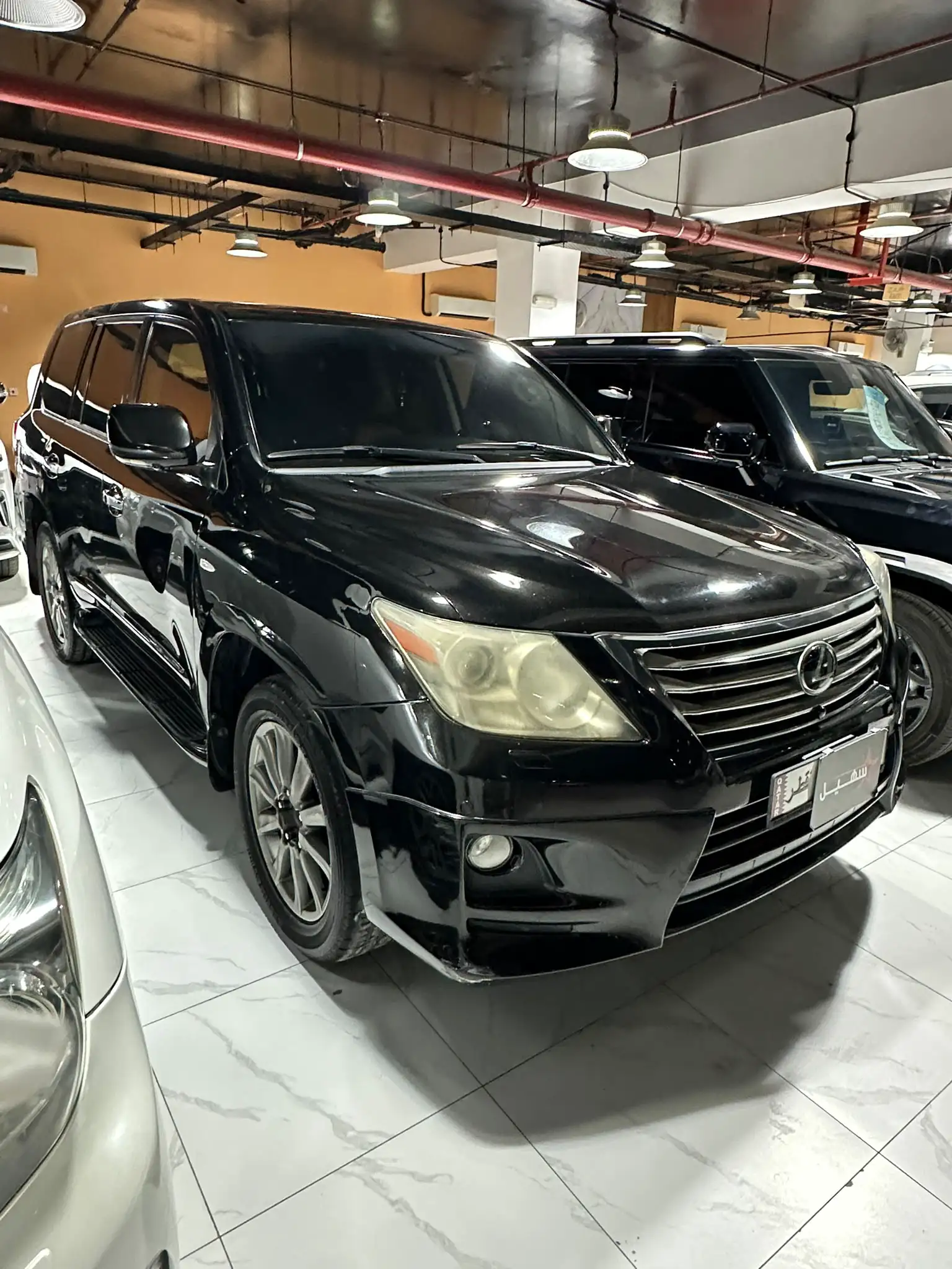 Lexus LX 570 2011