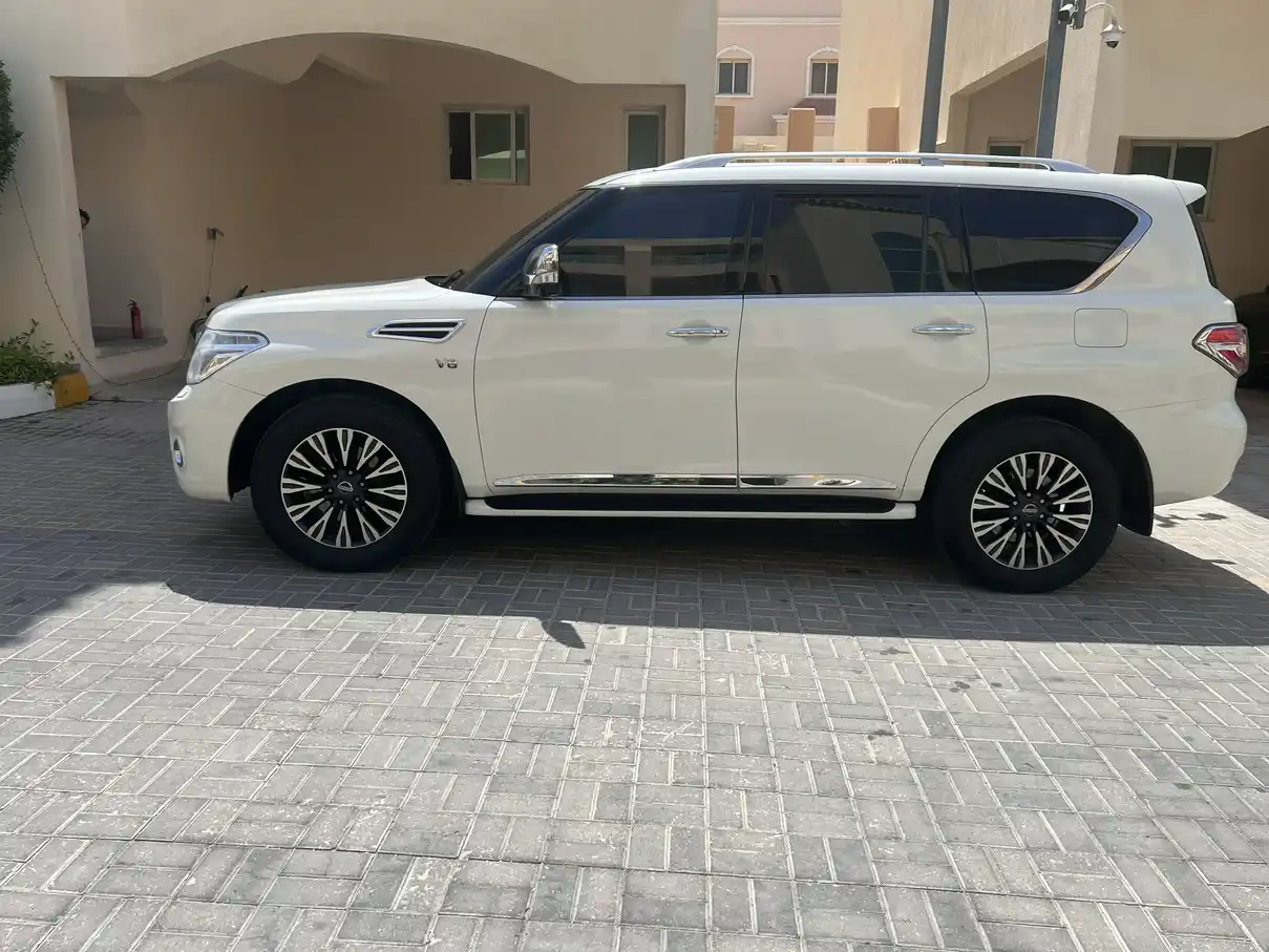 Nissan Patrol PLATINUM 2015