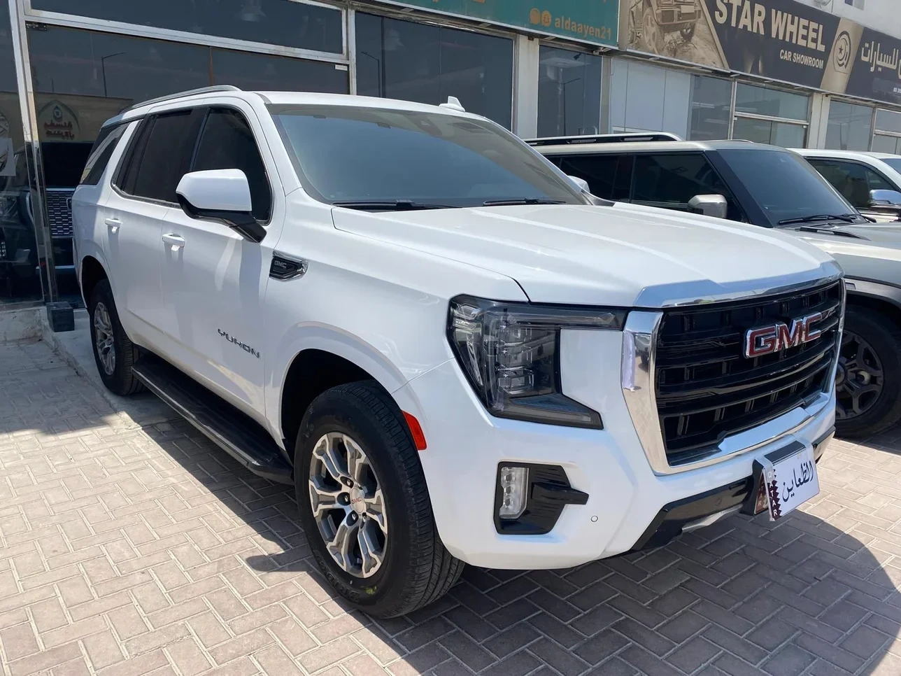 GMC Yukon SLE 2021