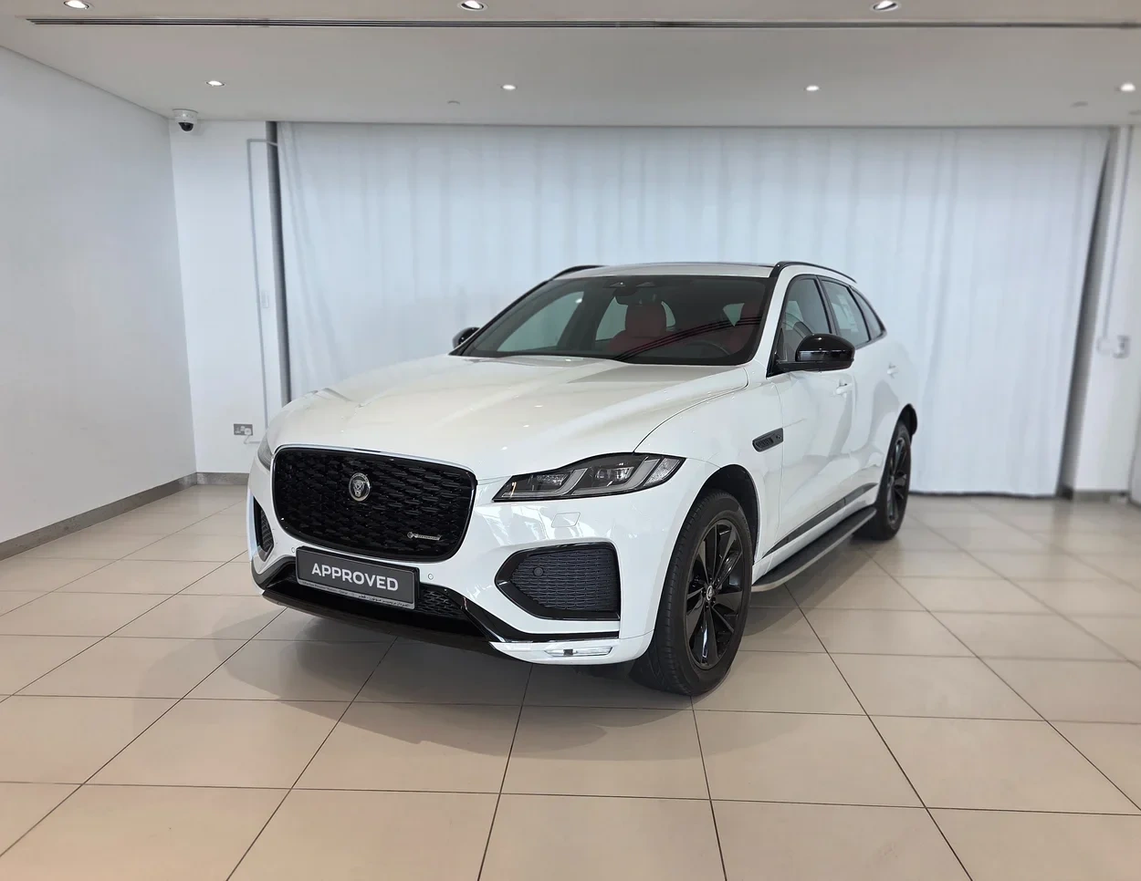 Jaguar F-PACE 2024