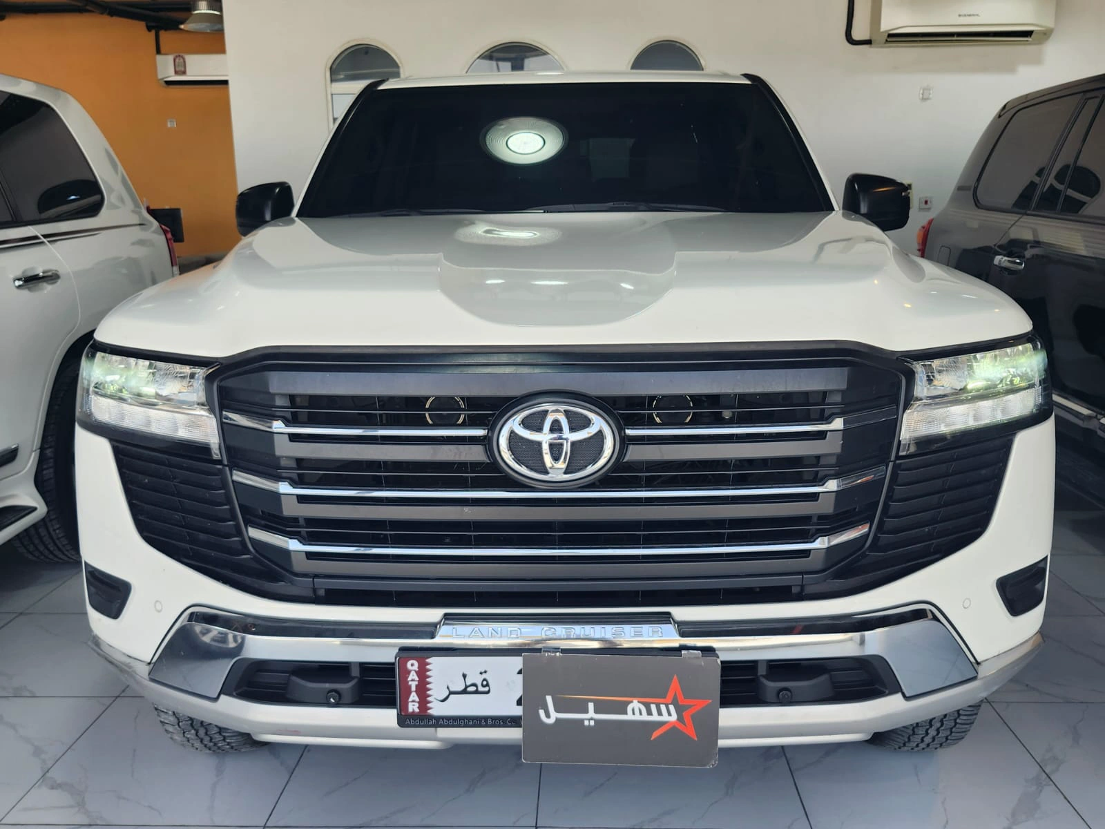Toyota Land Cruiser GXR 2022 — photo 2 for sale in Qatar