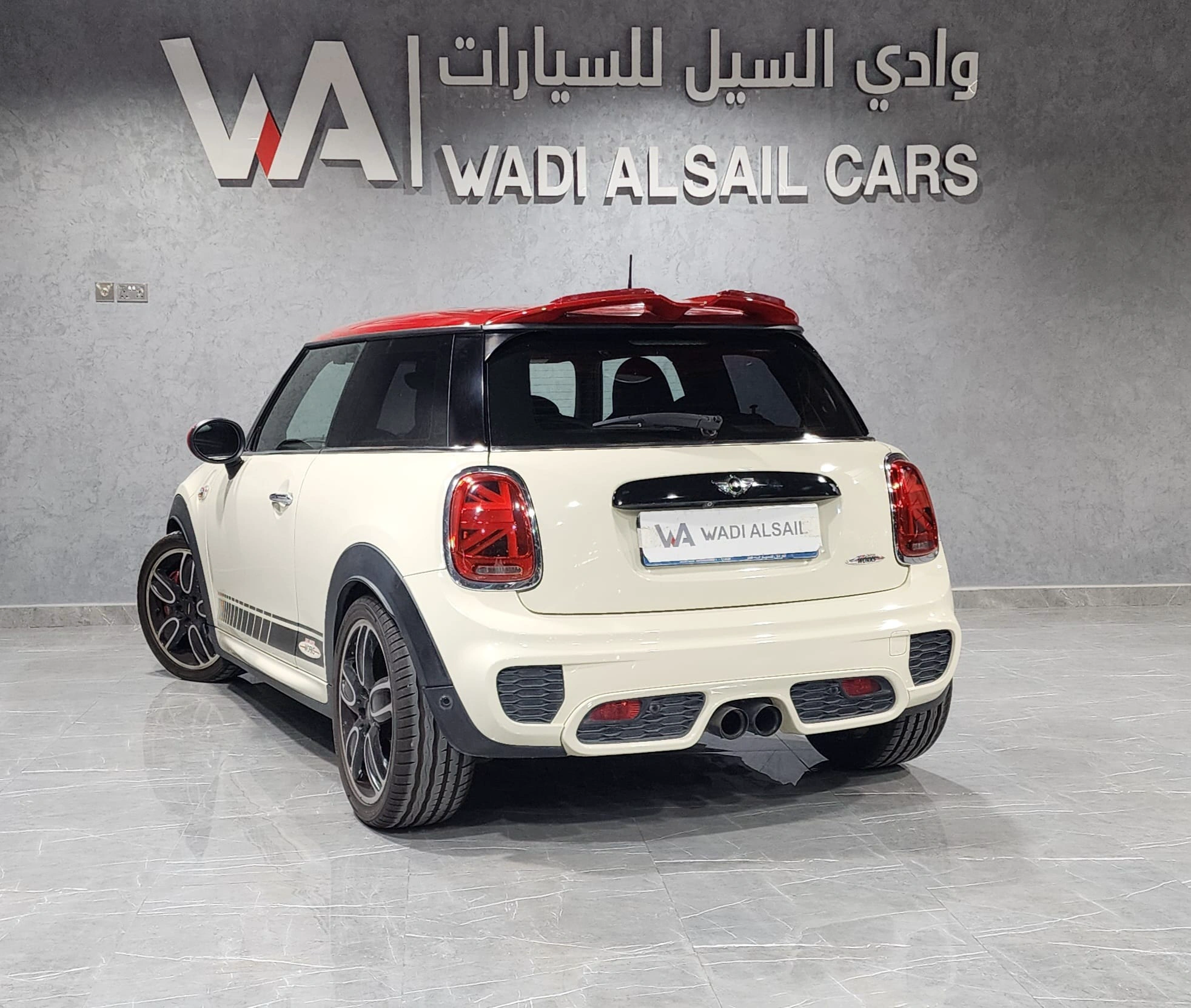 Mini Cooper JCW 2017 — photo 2 for sale in Qatar