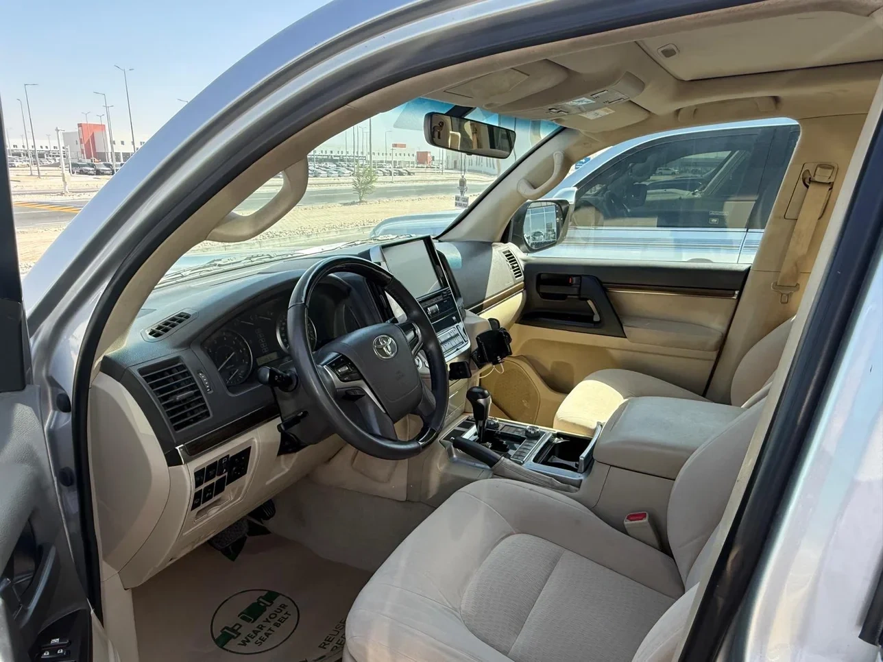Toyota Land Cruiser GXR 2020 — photo 3 for sale in Qatar