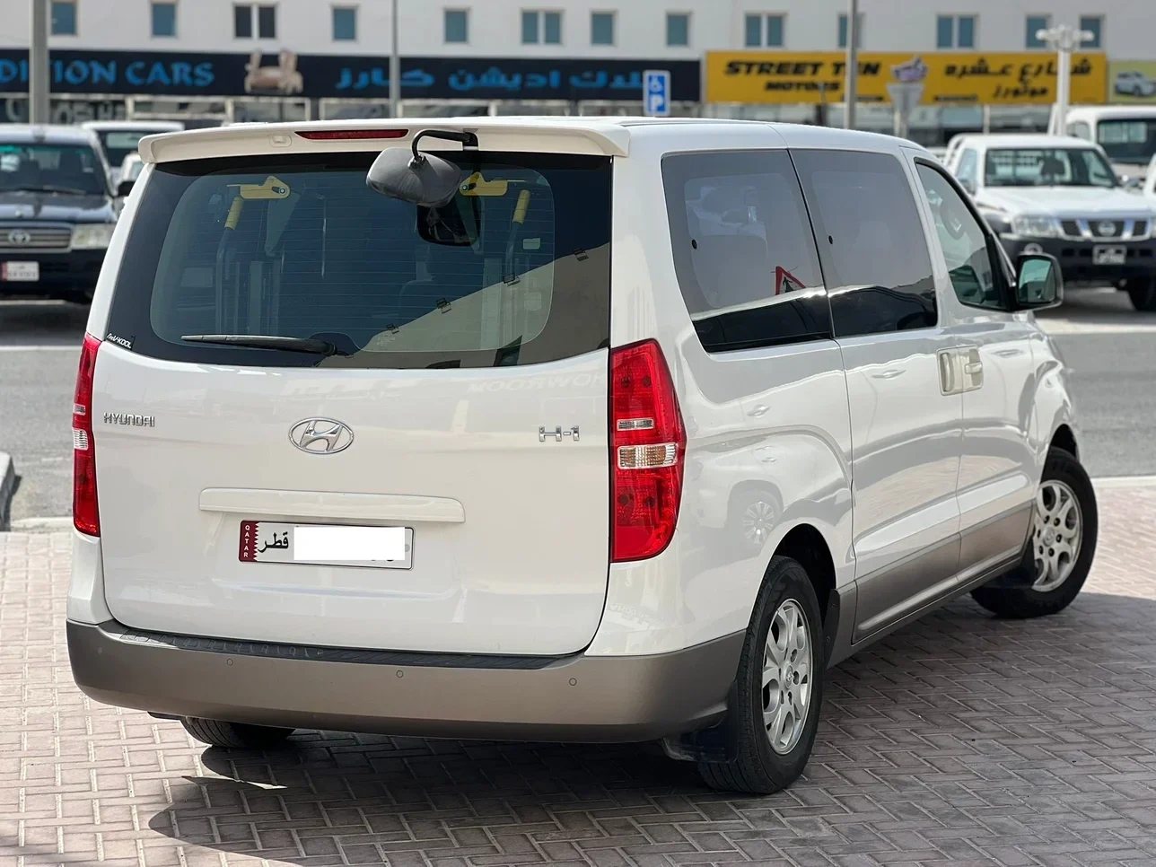 Hyundai H1 2015