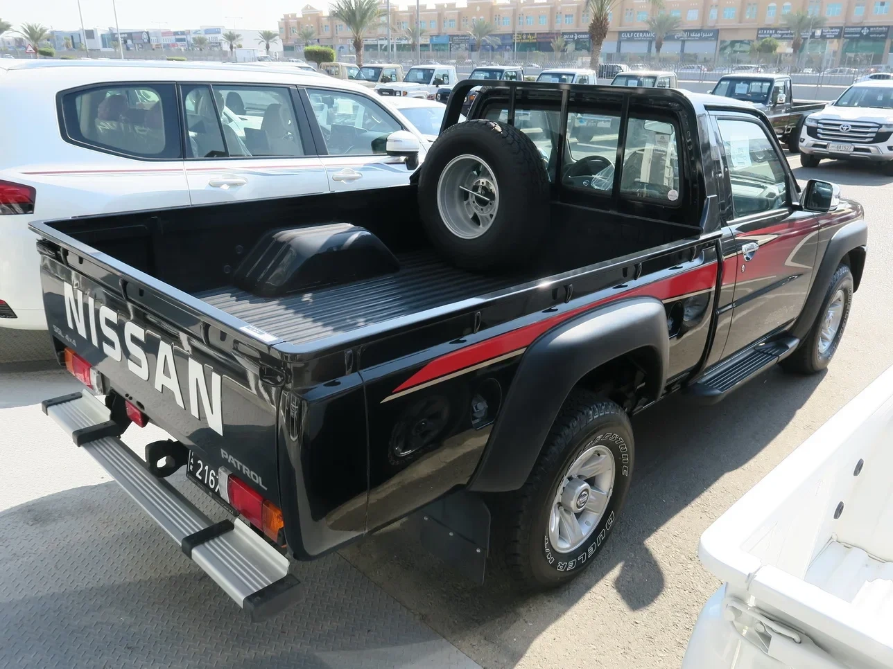 Nissan Truck 2023