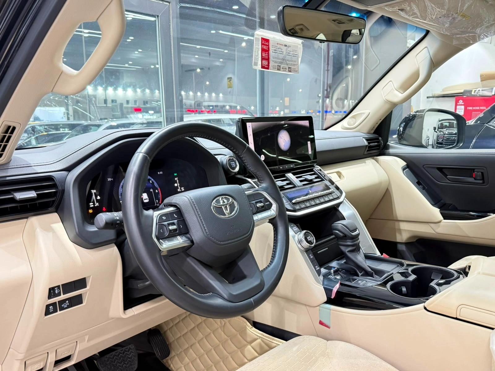 Toyota Land Cruiser GXR 2025 — photo 3 for sale in Qatar