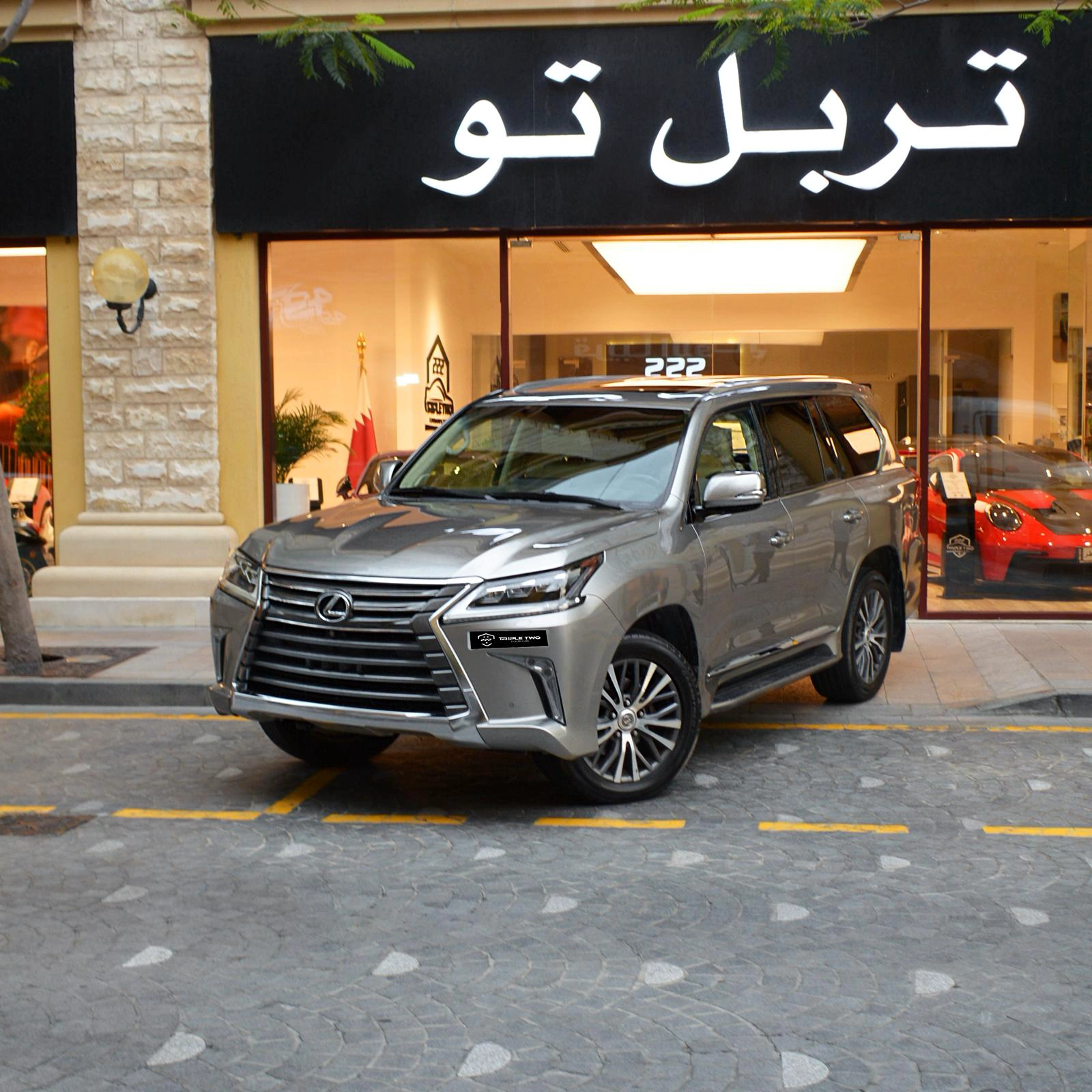 Lexus LX 570 2016