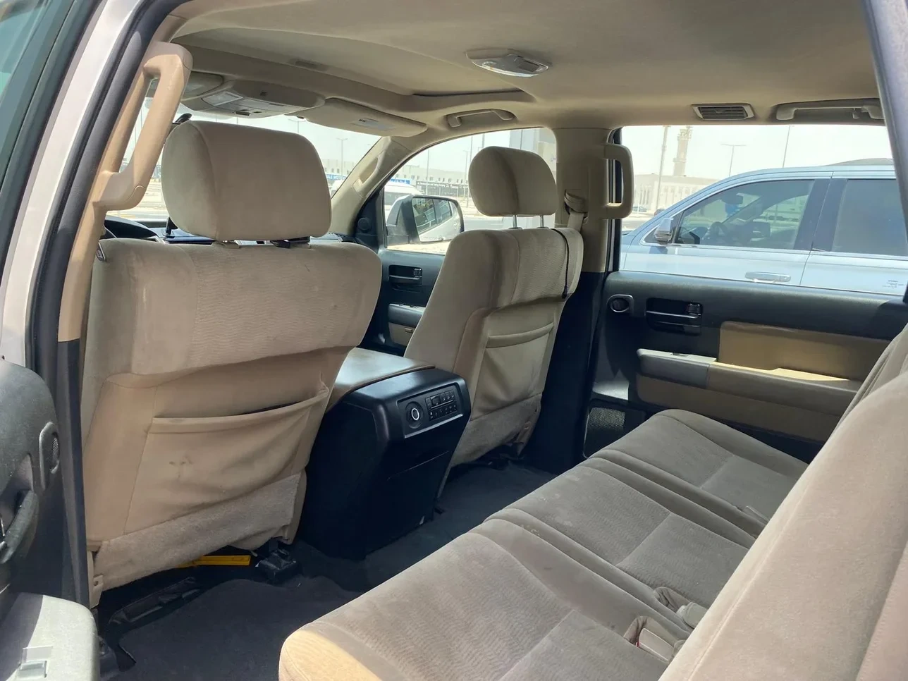 Toyota Sequoia 2015 — photo 3 for sale in Qatar