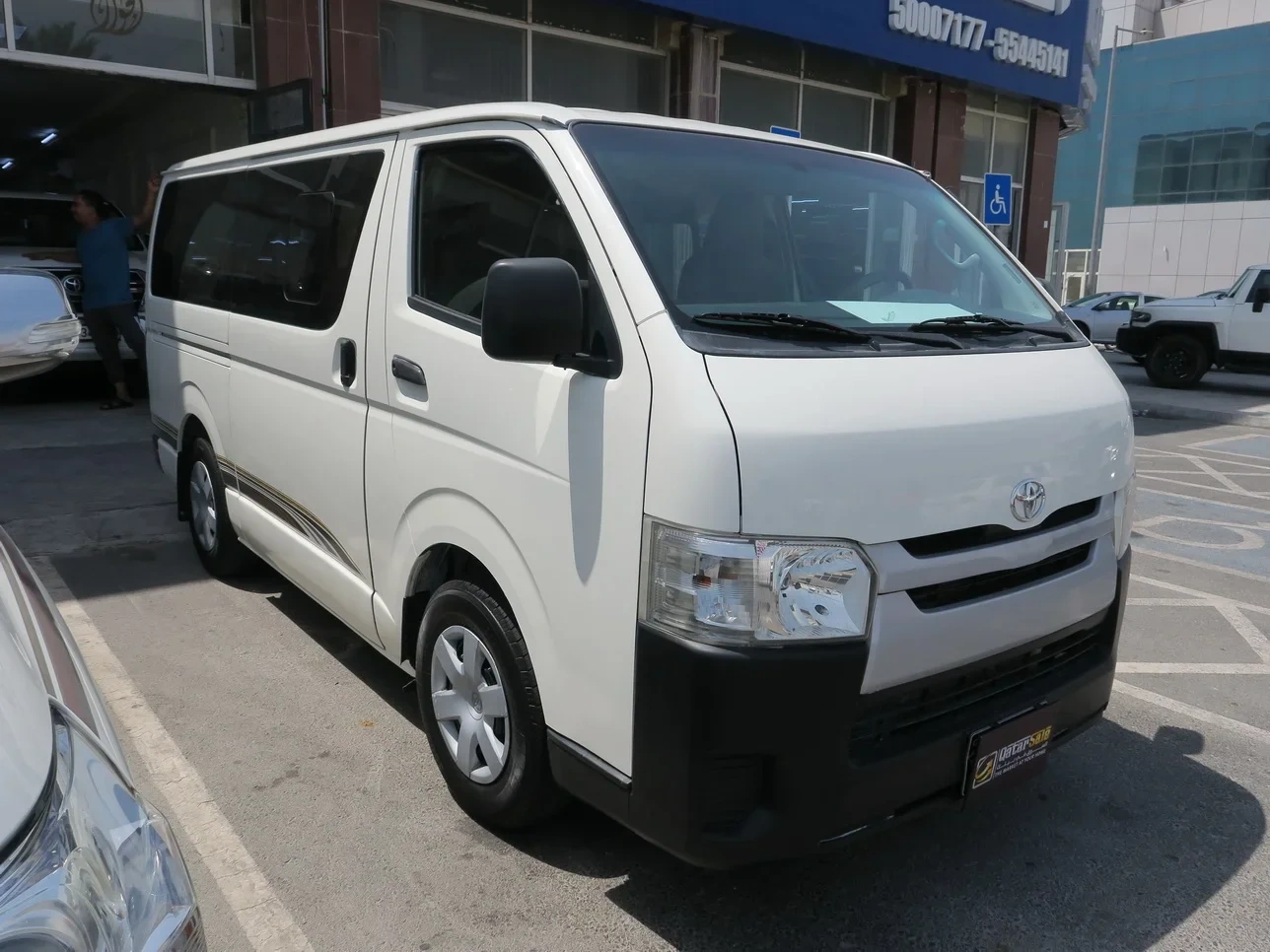 Toyota Hiace Van 2016