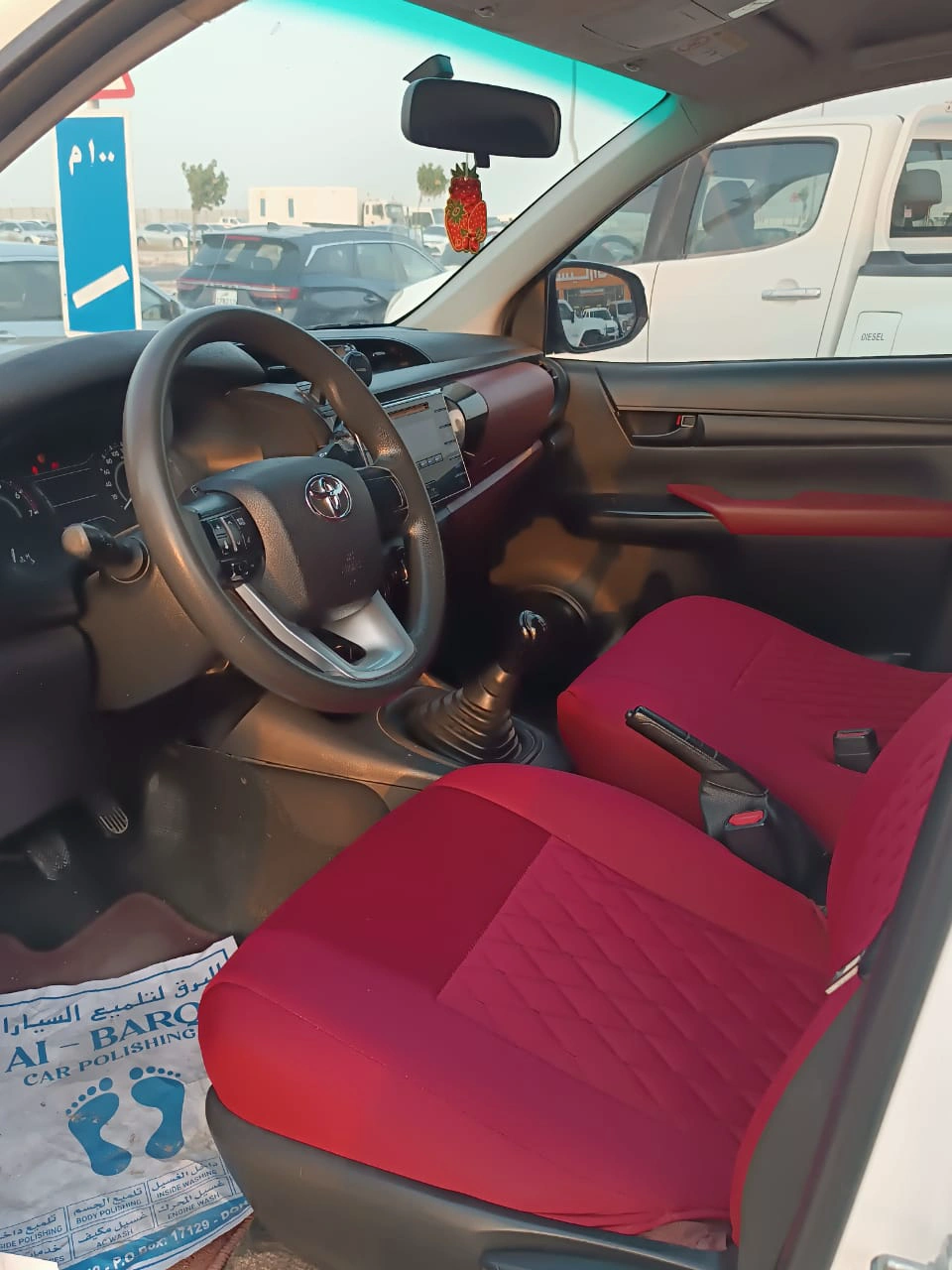 Toyota Hilux 2019 — photo 10 for sale in Qatar