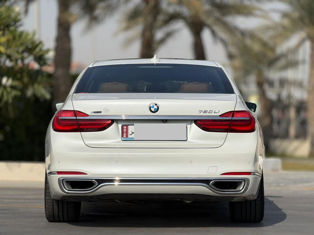 BMW 750Li 2016