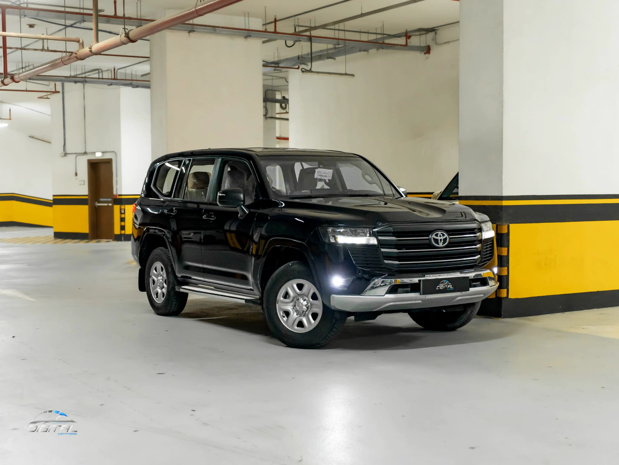 Toyota Land Cruiser GX 2024