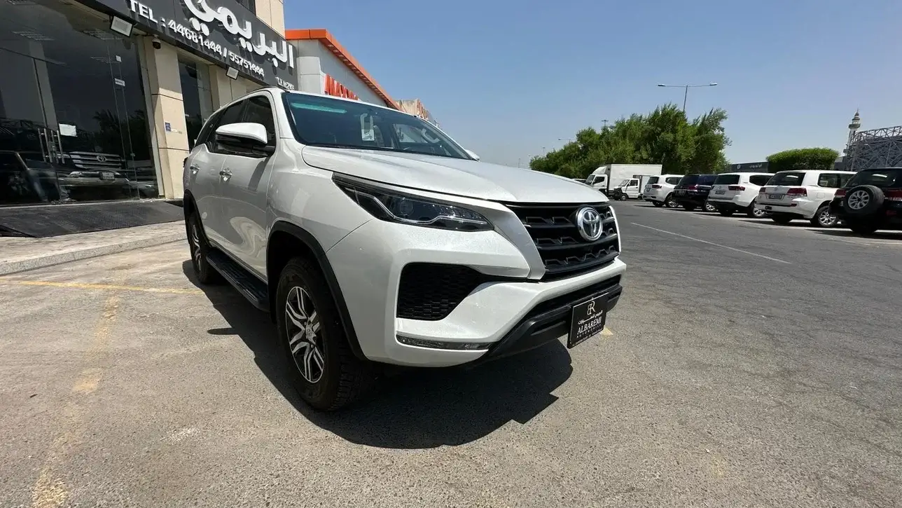 Toyota Fortuner 2023