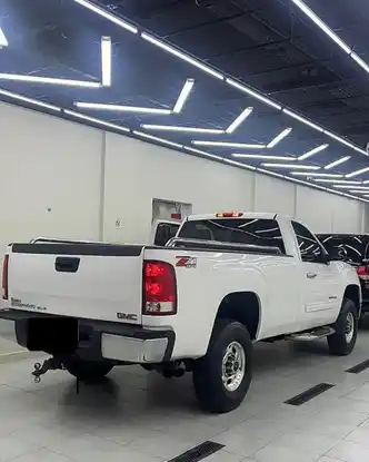 GMC Sierra 2010