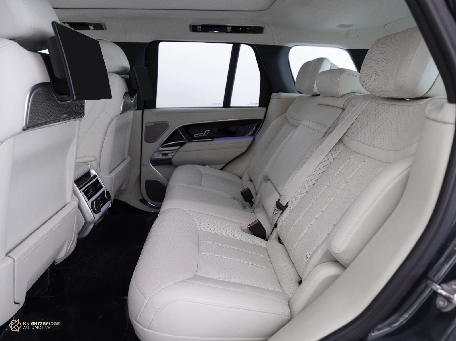 Range Rover Autobiography 2025 — photo 7 for sale in Qatar
