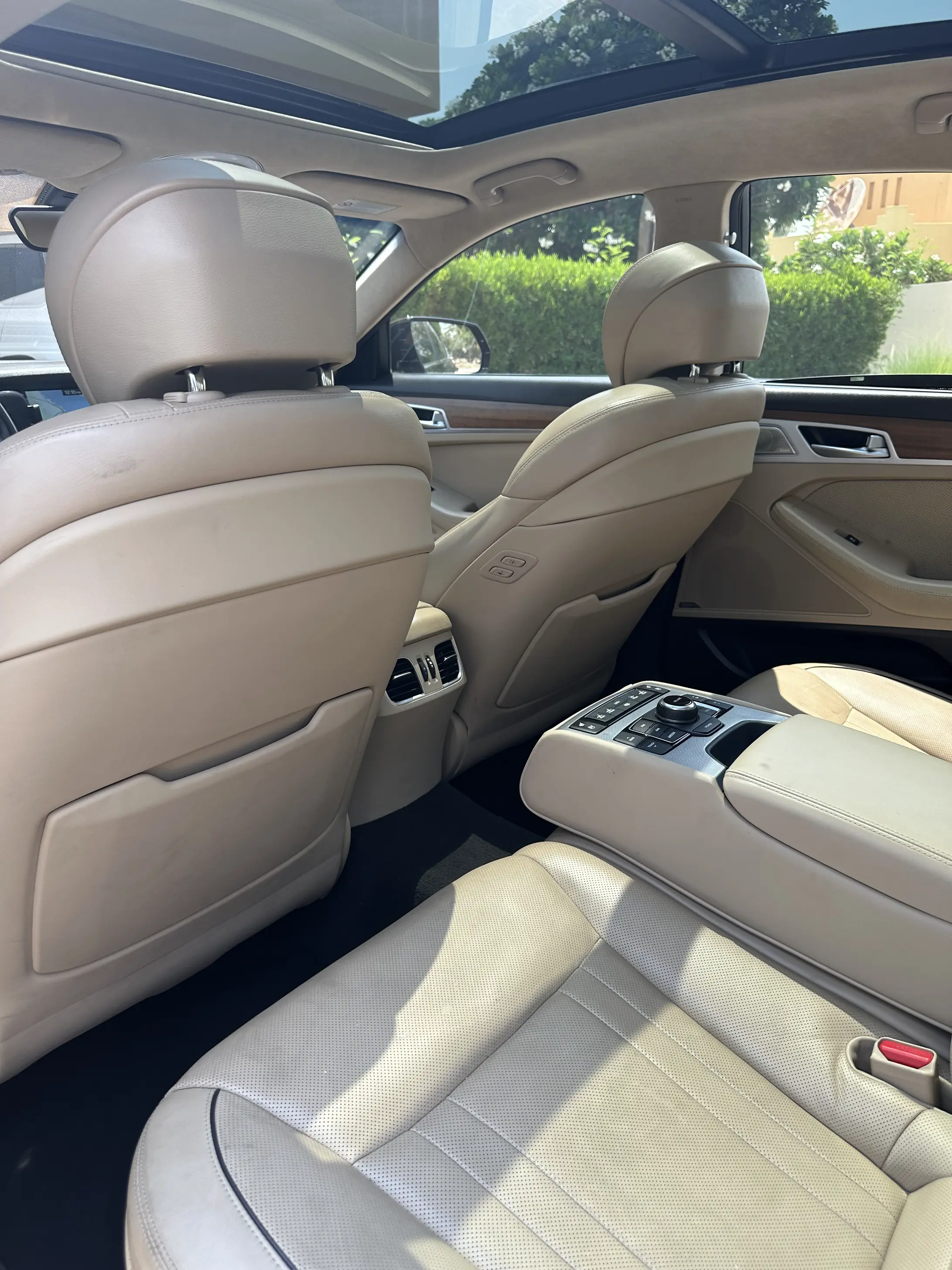 Hyundai Genesis 2017