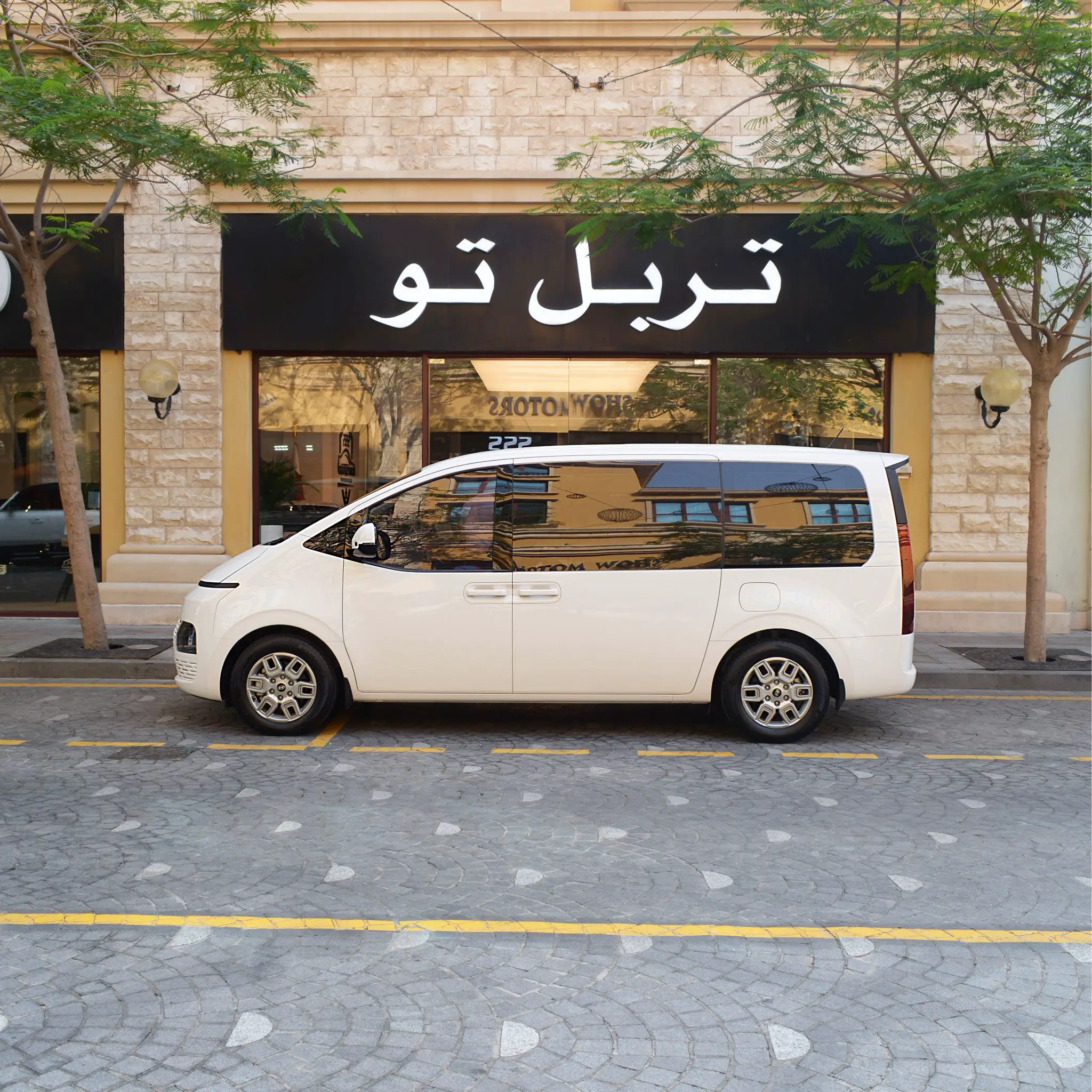 Hyundai STARIA 2025