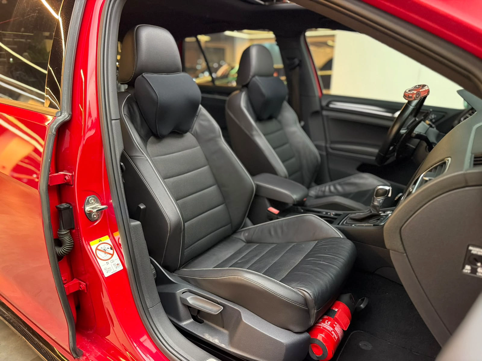 Volkswagen Golf 2018 — photo 12 for sale in Qatar