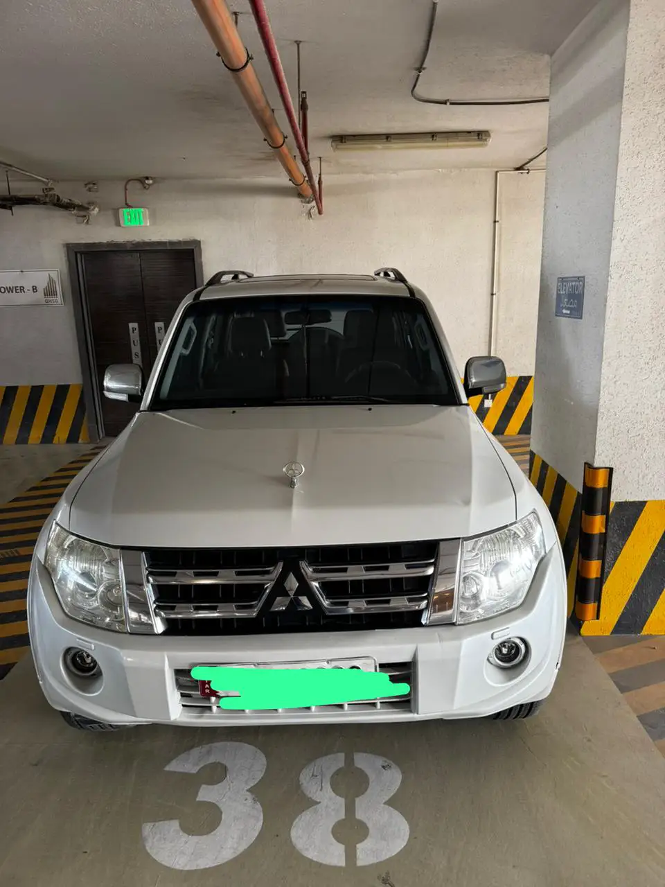 Mitsubishi Pajero Full Option 2014