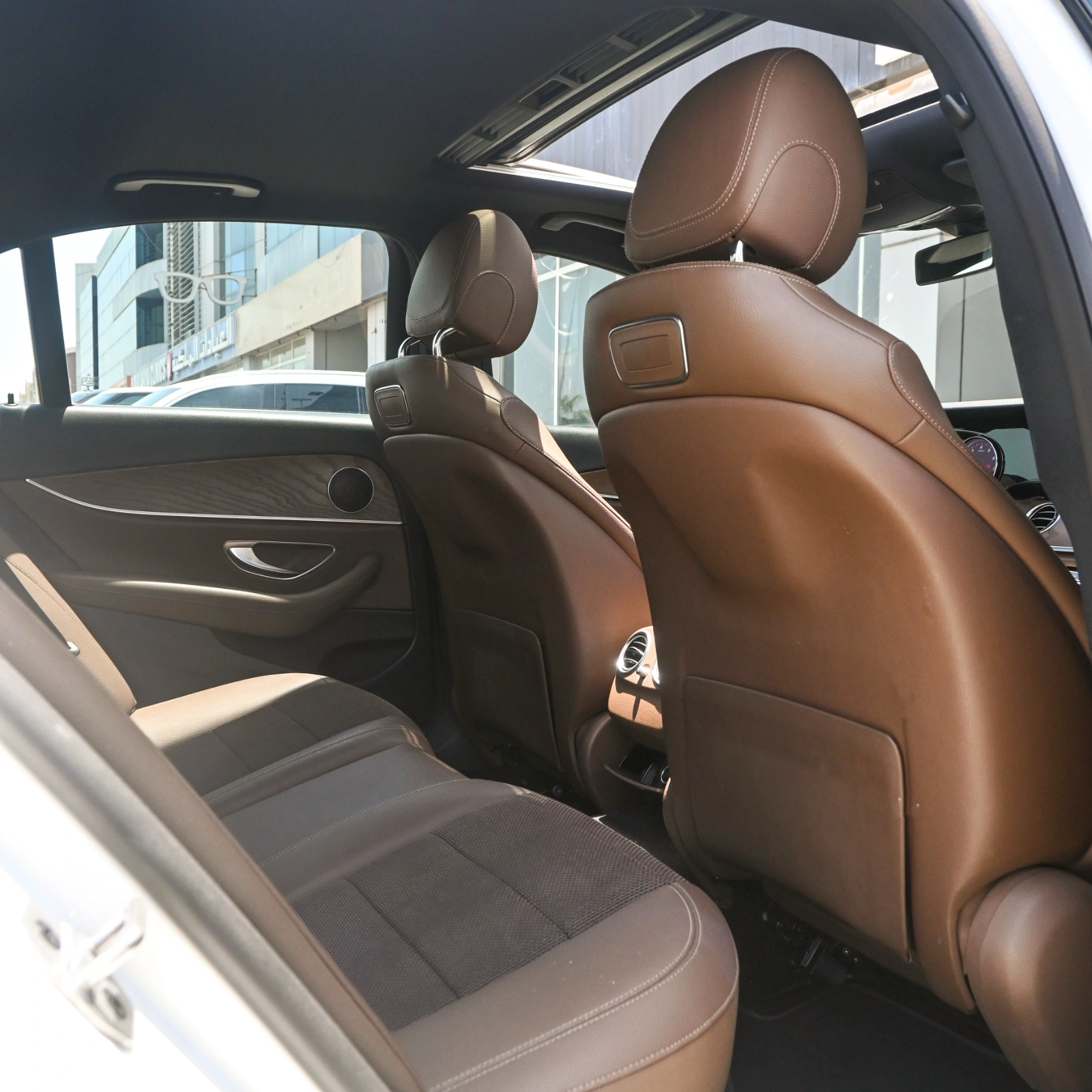 Mercedes E200 2020 — photo 7 for sale in Qatar