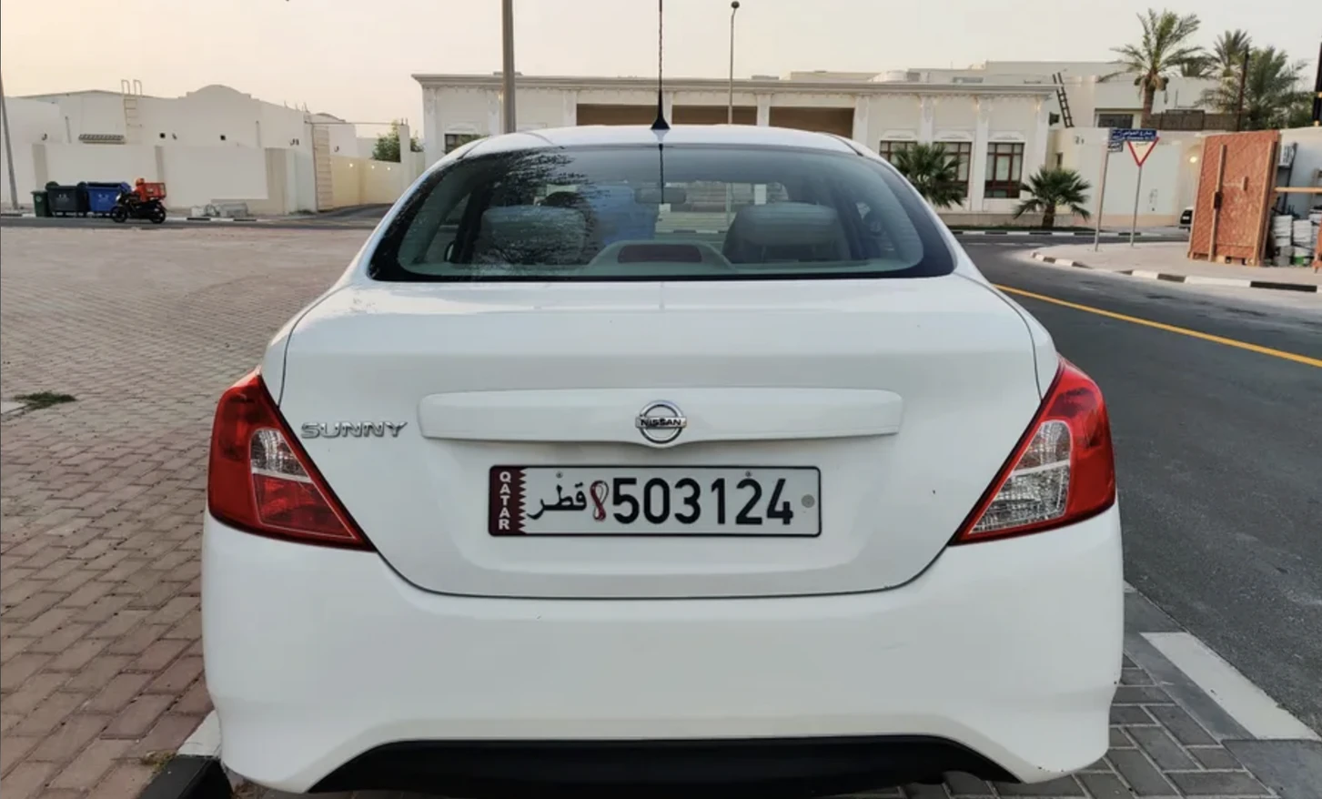 Nissan Sunny 2023