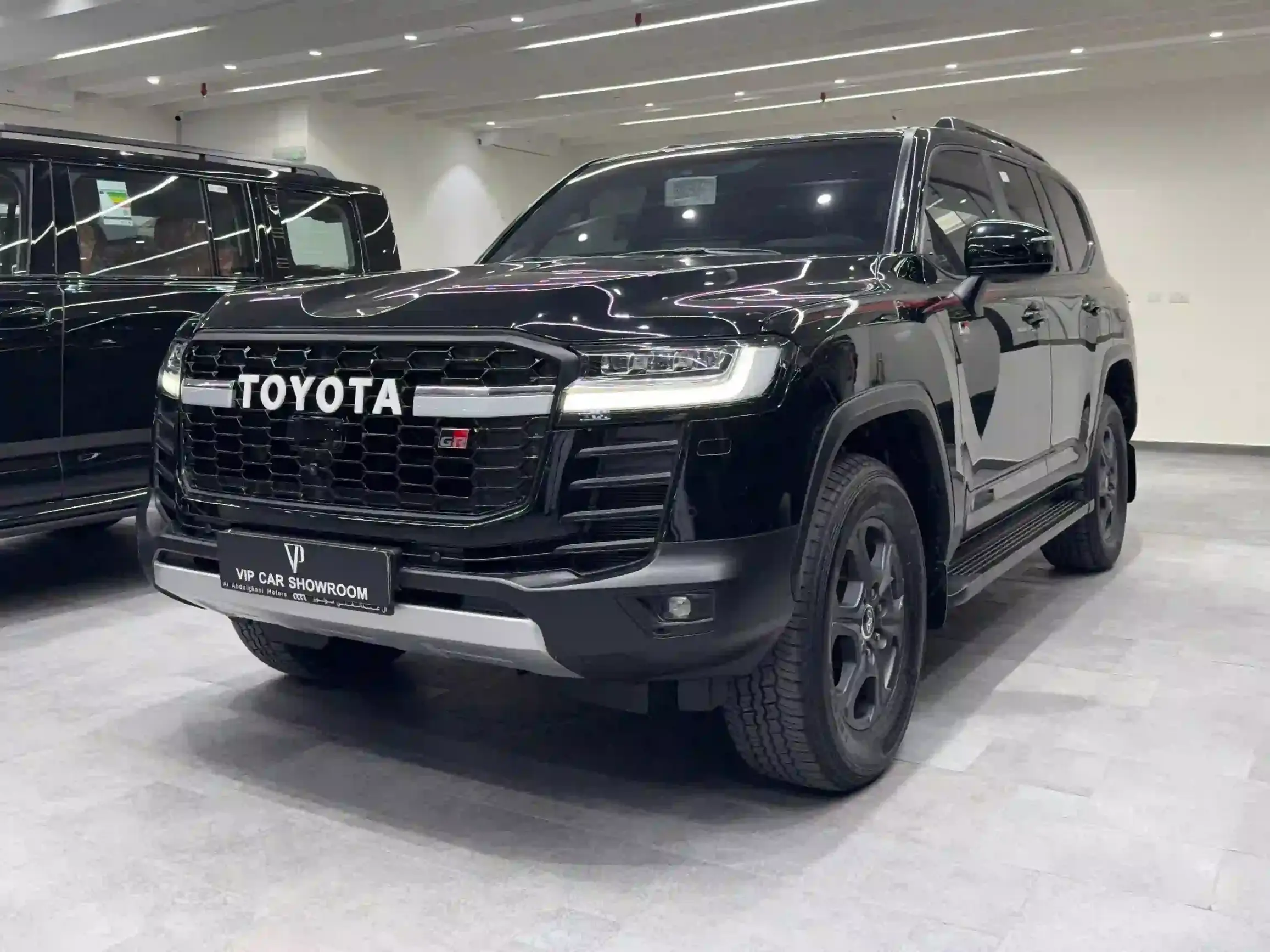 Toyota Land Cruiser GXR 2024