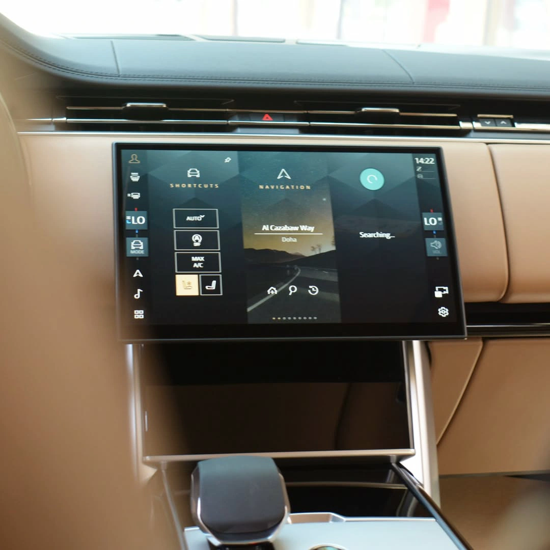Range Rover HSE 2024 — photo 7 for sale in Qatar