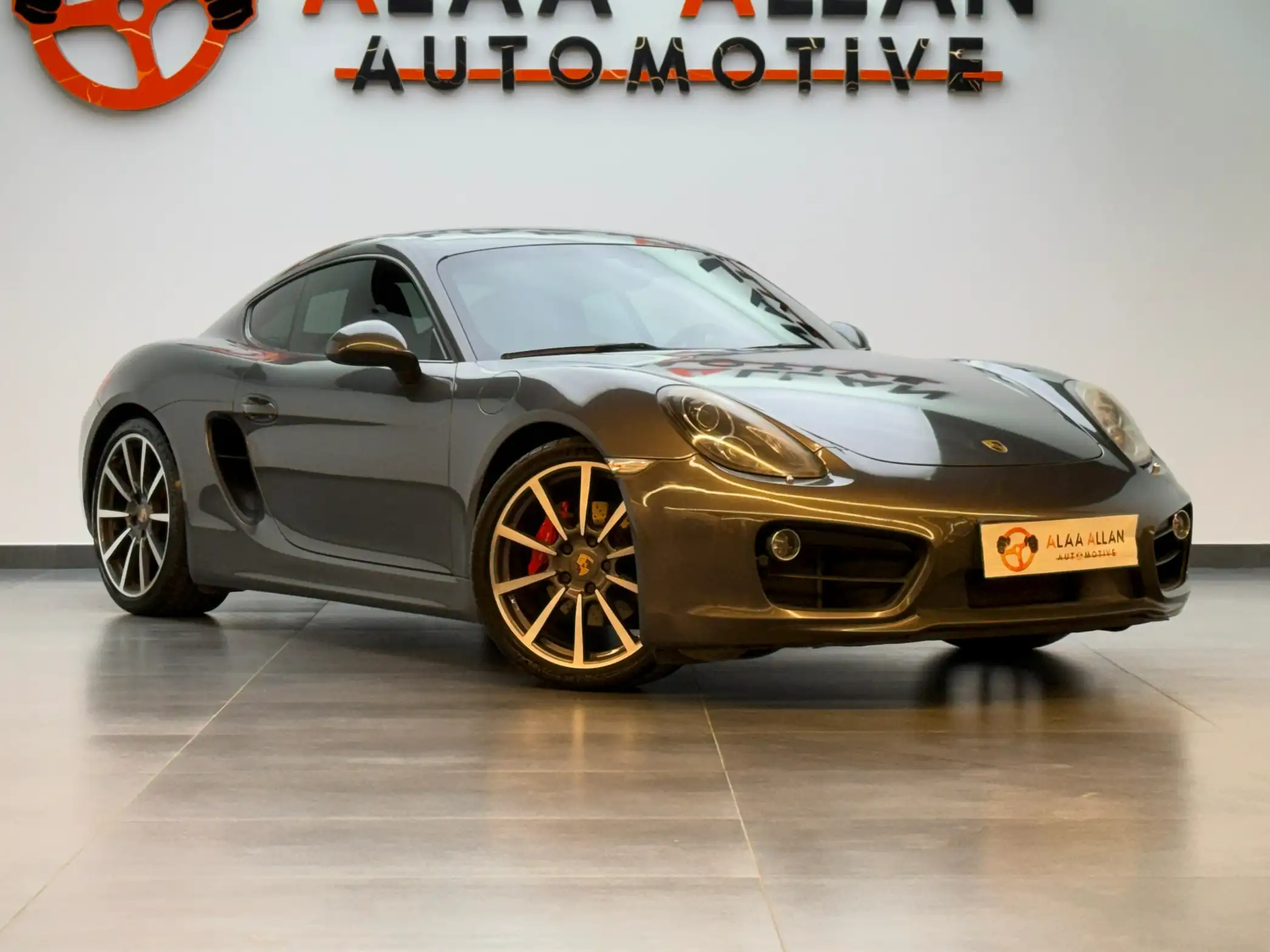 Porsche Cayman 2014
