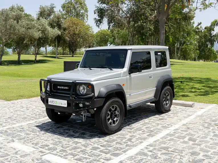 Suzuki Jimny 2025