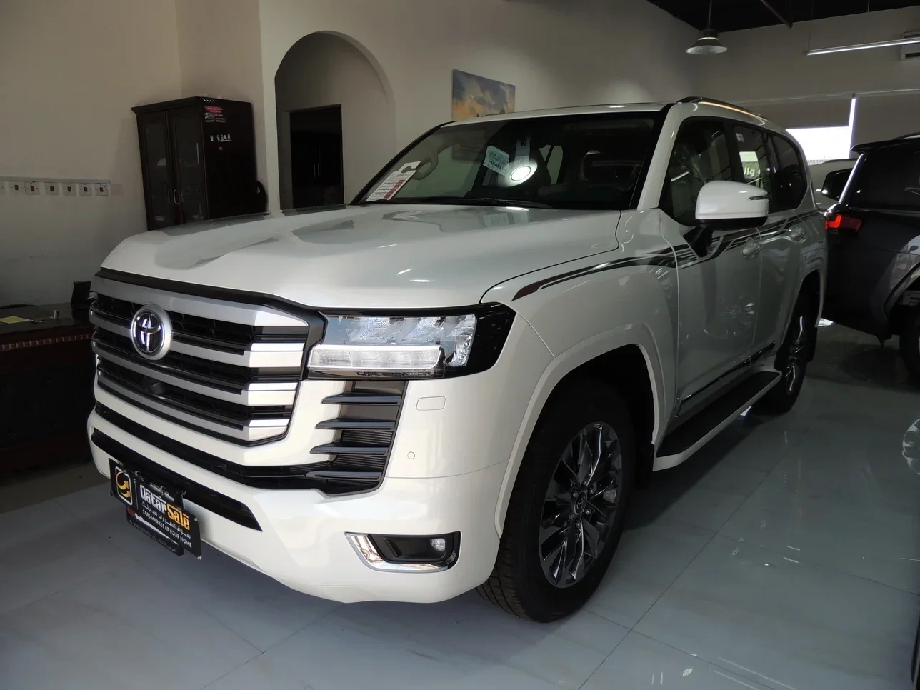 Toyota Land Cruiser GXR 2024