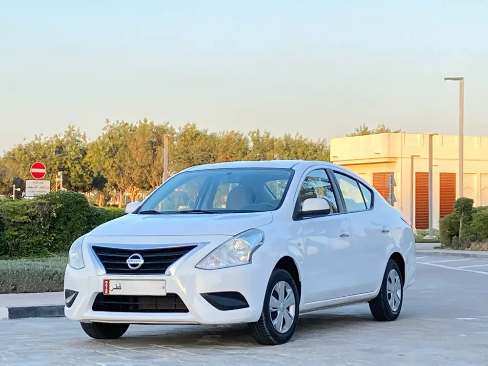 Nissan Sunny 2020